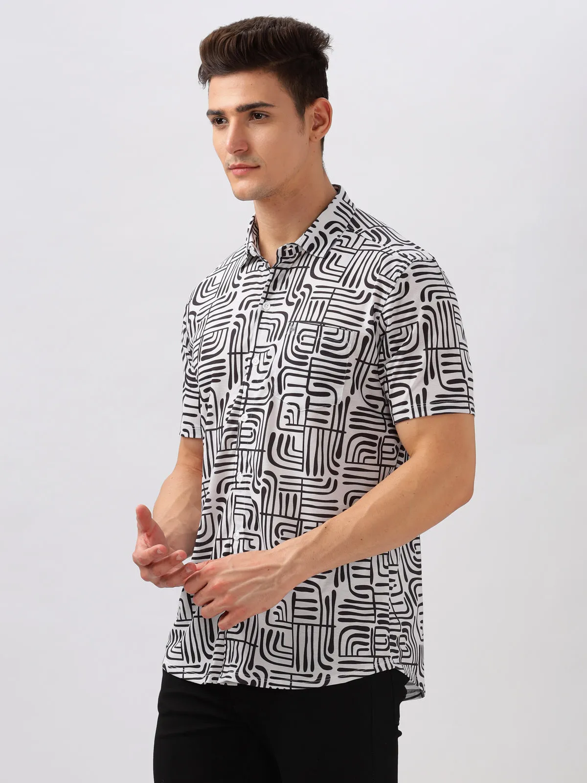 BULLMER Black Trendy Regular Fit Printed Causal Half sleeve Shirt For Men