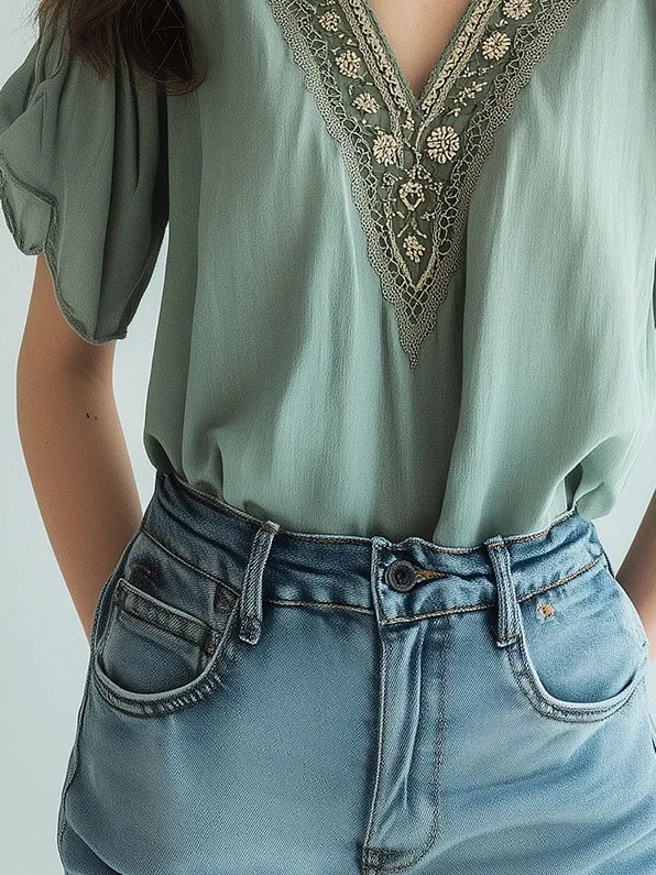 Chic V-neck Embroidery Ruffled Sleeves Blouse