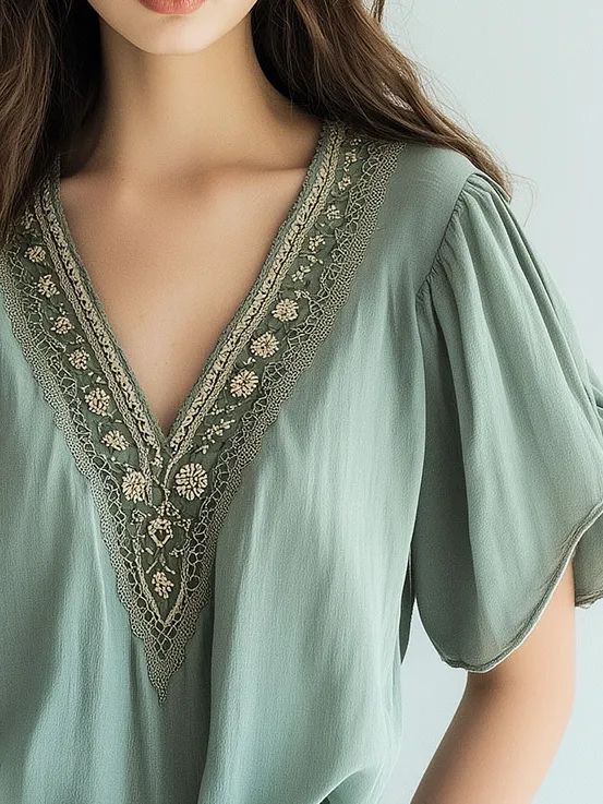 Chic V-neck Embroidery Ruffled Sleeves Blouse