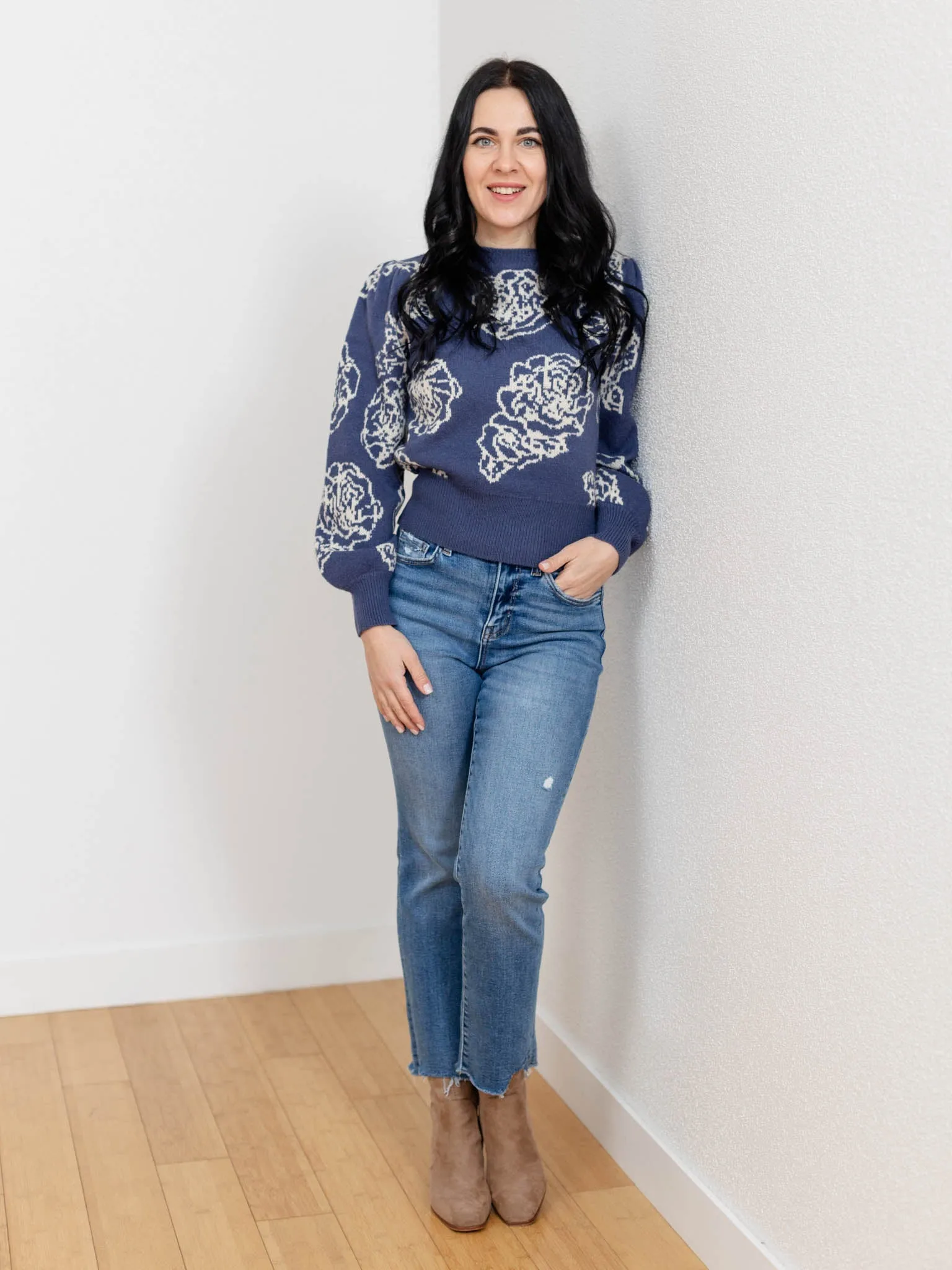 Elegant Flower Pattern Sweater