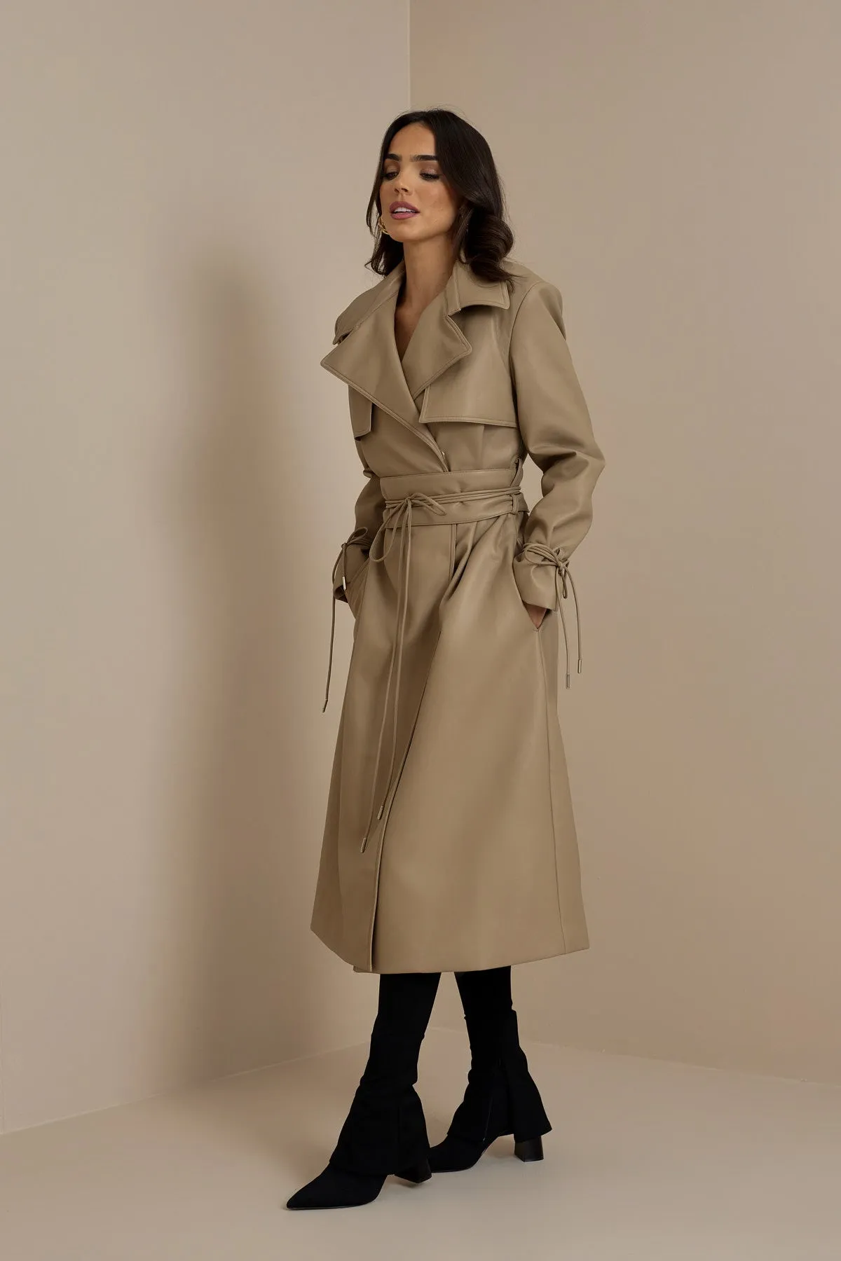 FC SLOANE TRENCH COAT IN CARAMEL