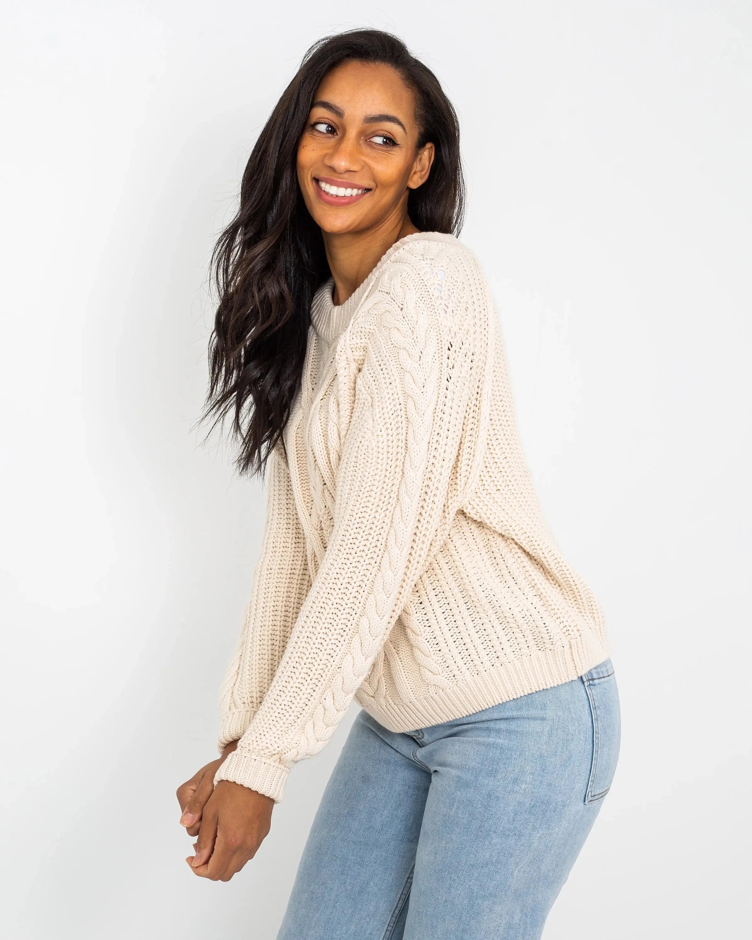 Frankie Cable Jumper in Ivory