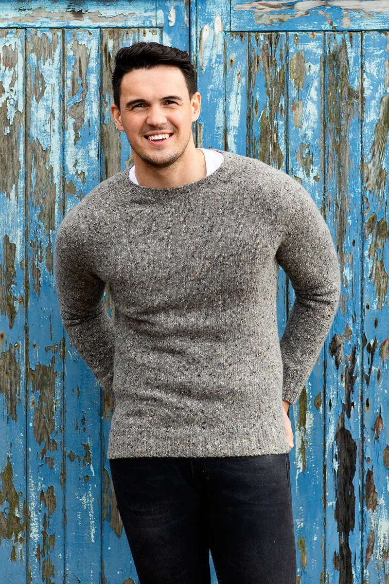 Mens Seamless Saddle Shoulder Donegal Jumper - Grey