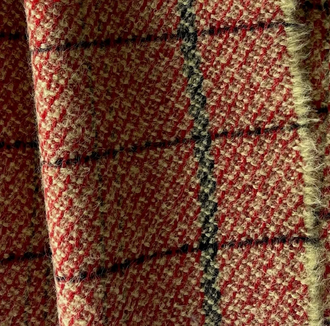 Mid-Weight Corn & Barn Red Textured Wool Tweed Plaid (Made in Italy)