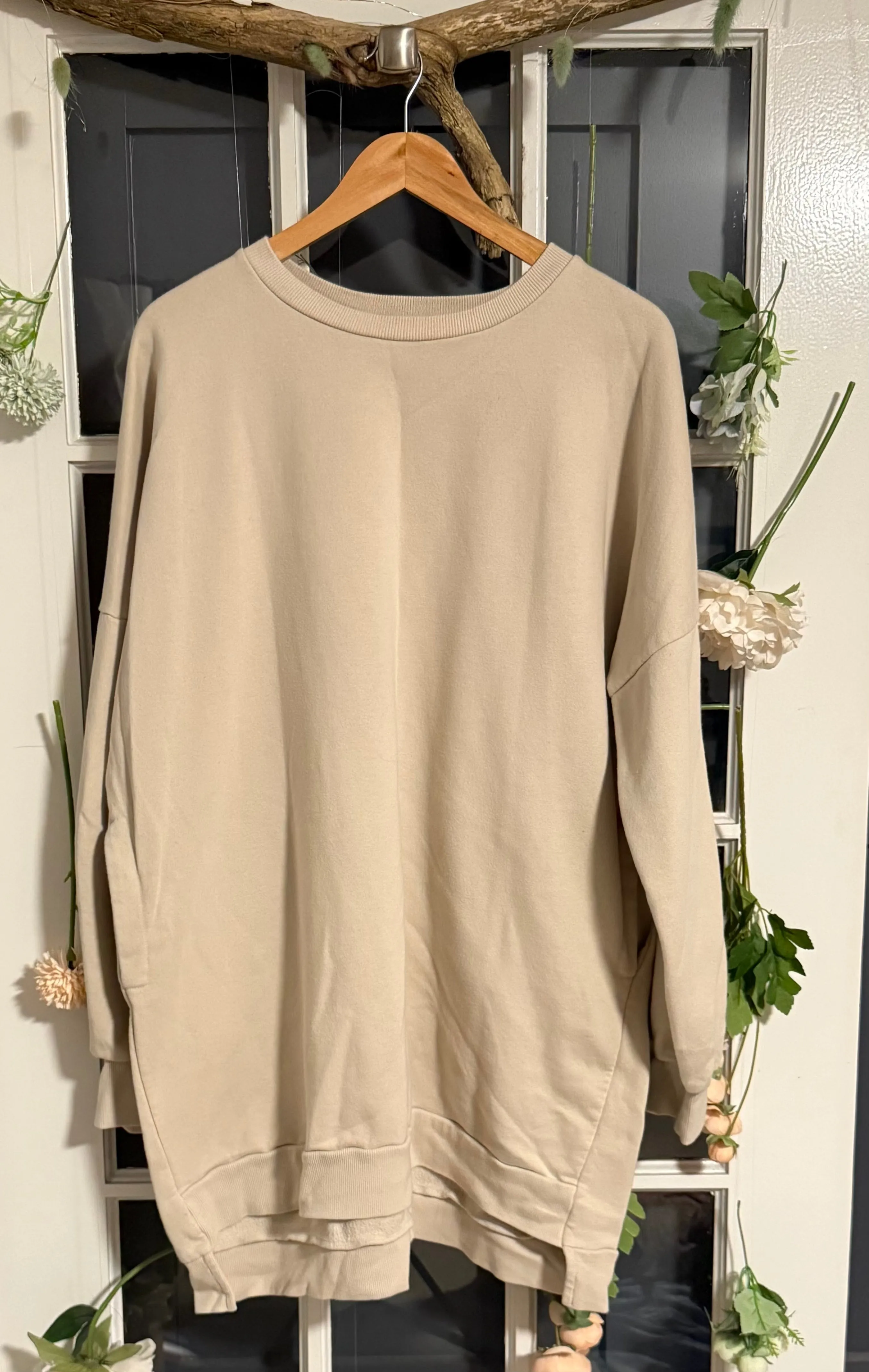 Pipa Fashion Cream Sweatshirt Dress with Pockets 2X