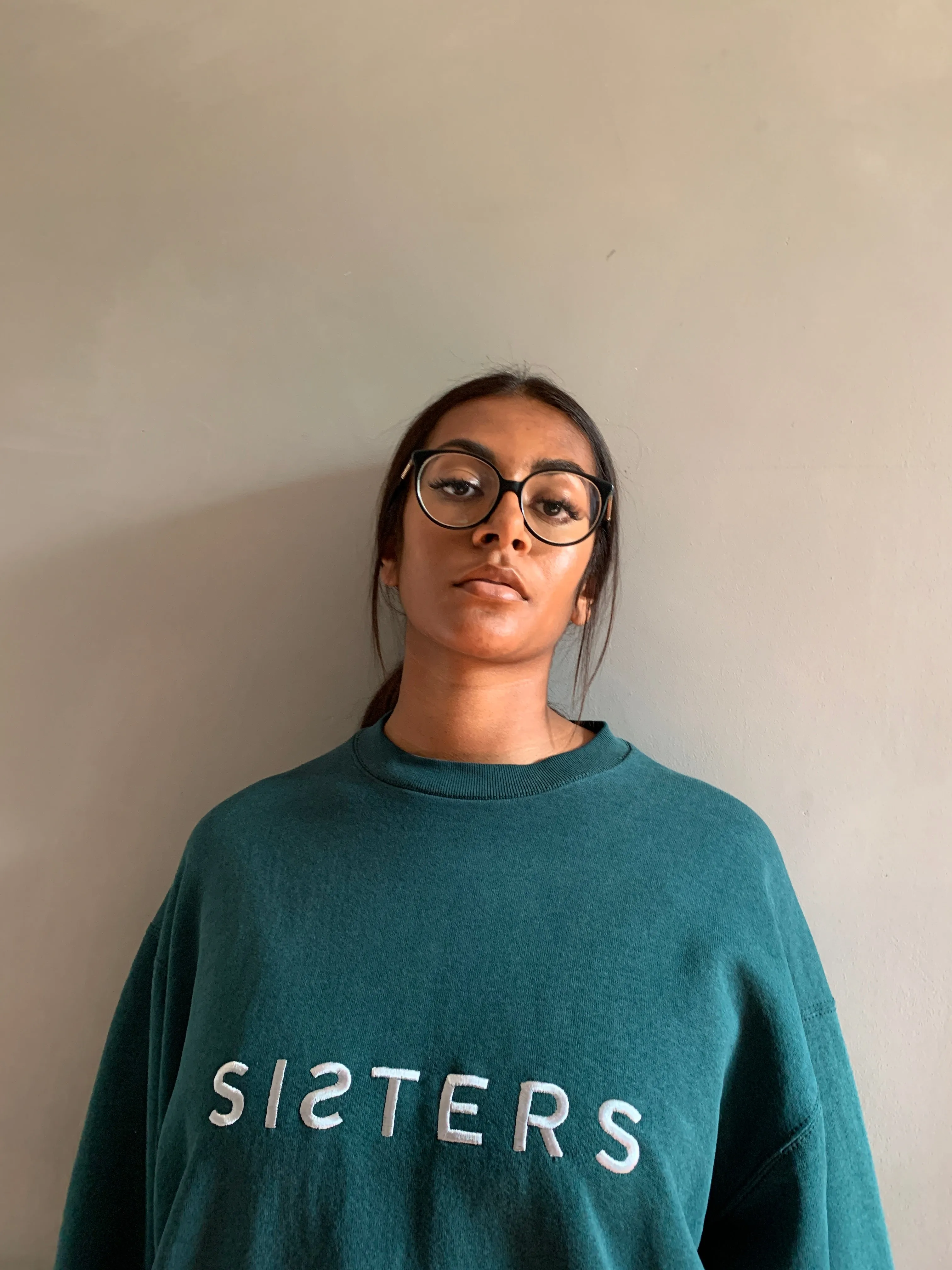 SISTERS embroidery sweatshirts X-Large