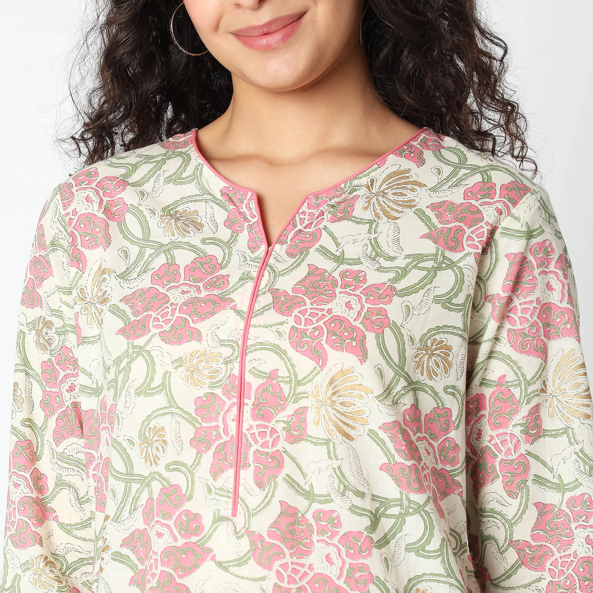 Straight Fit Floral Kurta