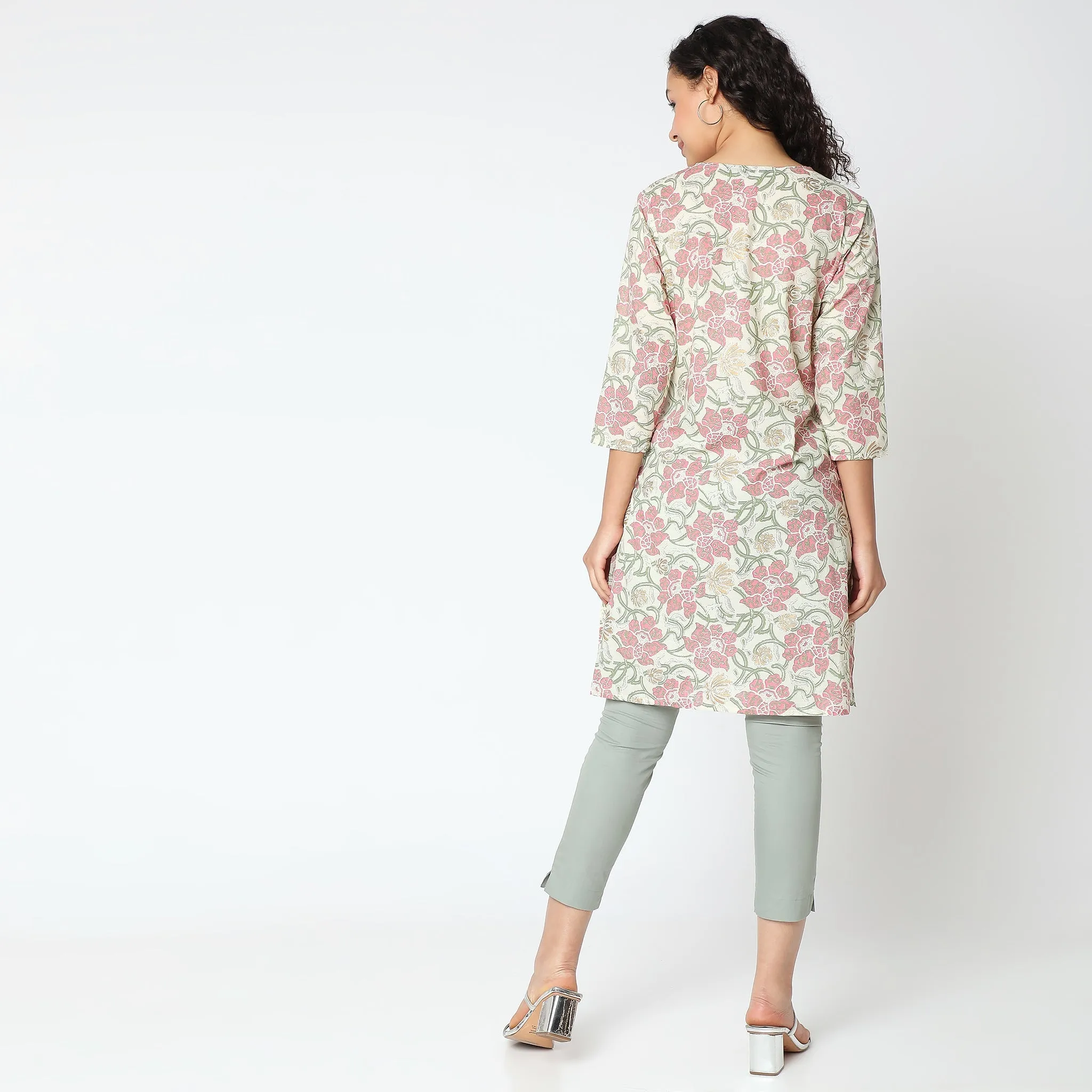 Straight Fit Floral Kurta