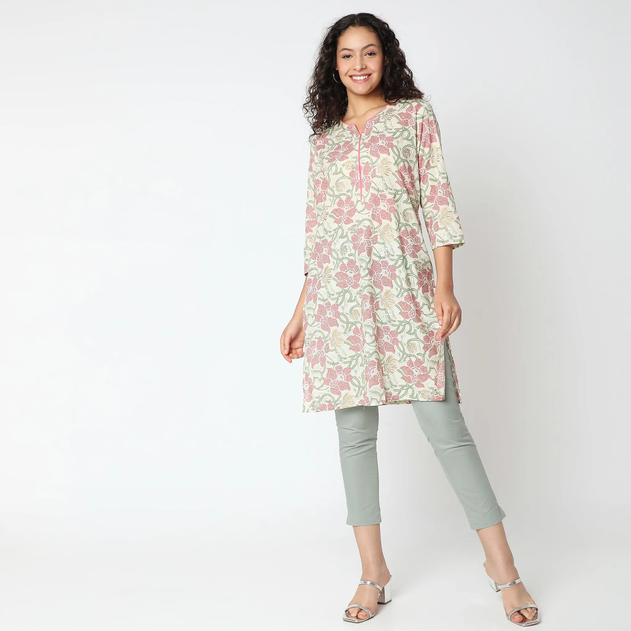 Straight Fit Floral Kurta