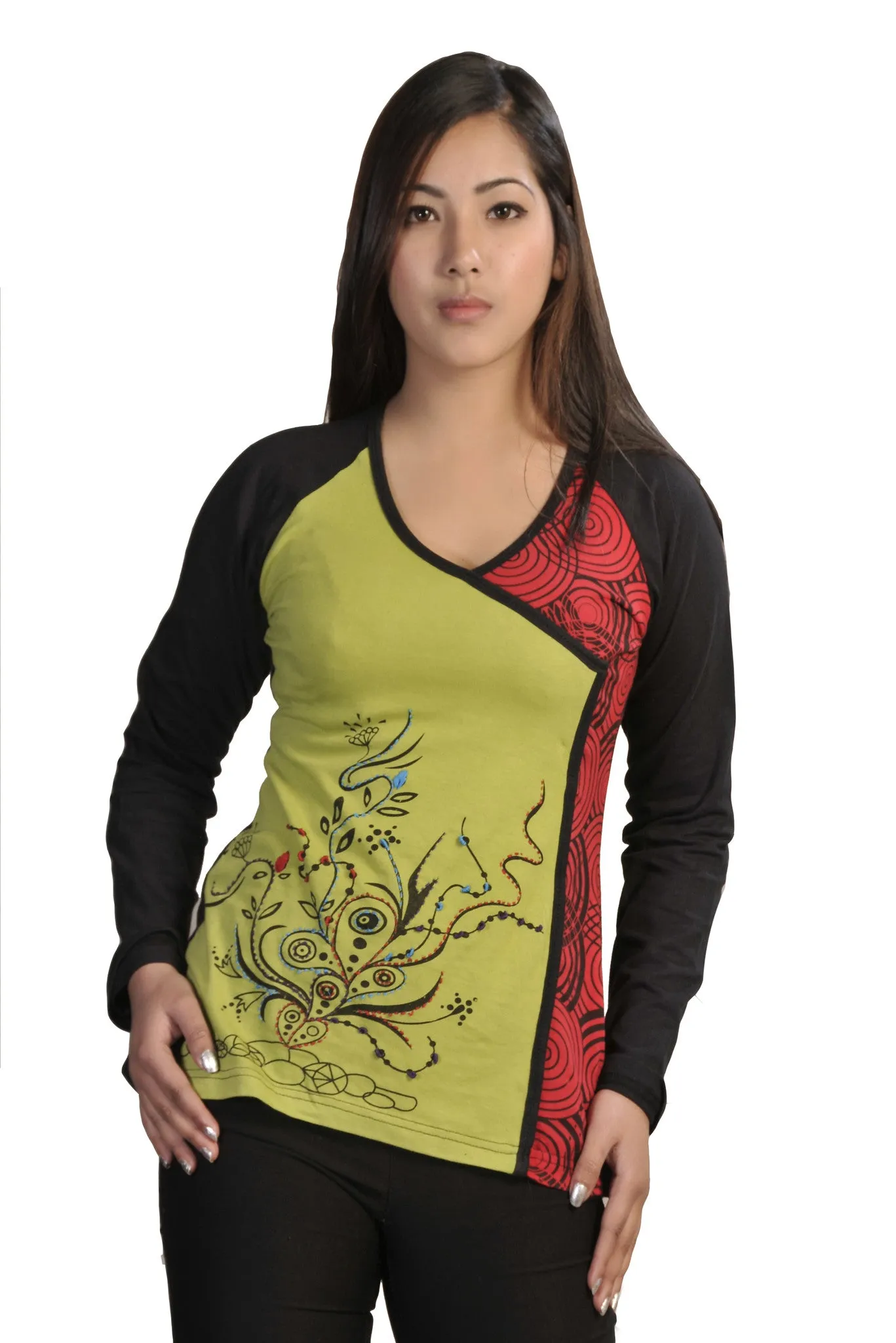 womens-long-sleeved-tops-with-patch-and-embroidery-cholo